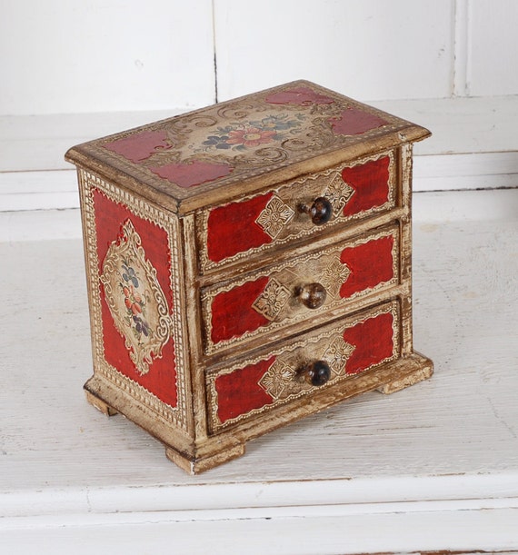 Vintage Italian florentine jewelry box trinket min