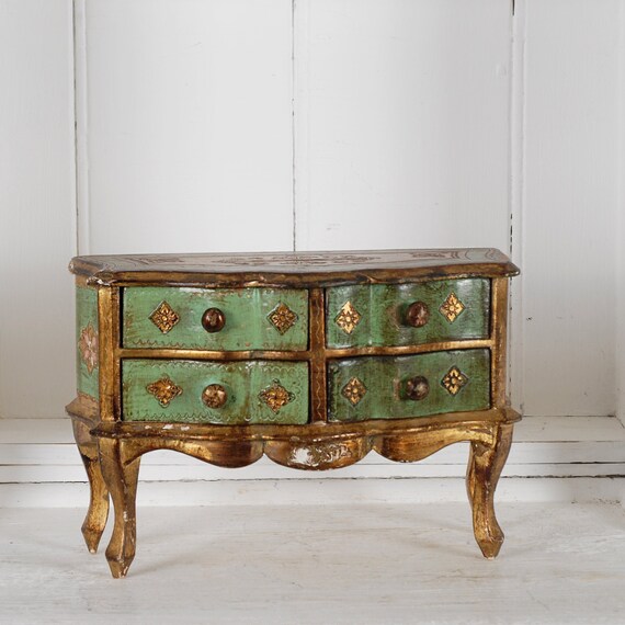 Vintage Italian florentine jewelry box trinket min