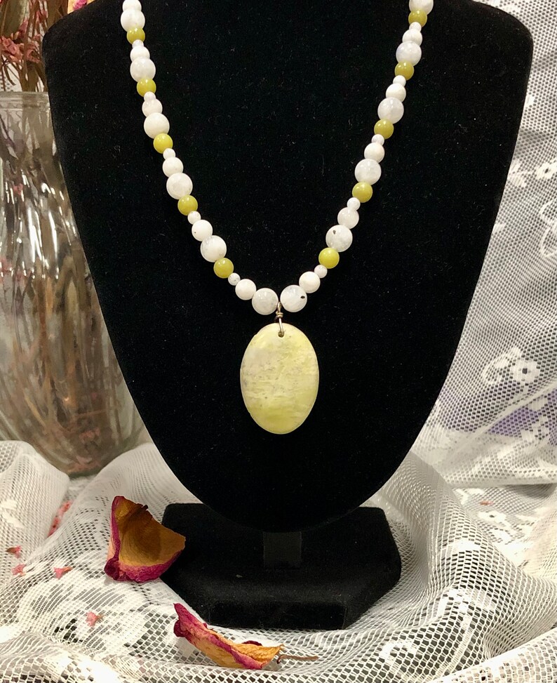 Serpentine and Moonstone Necklace image 4