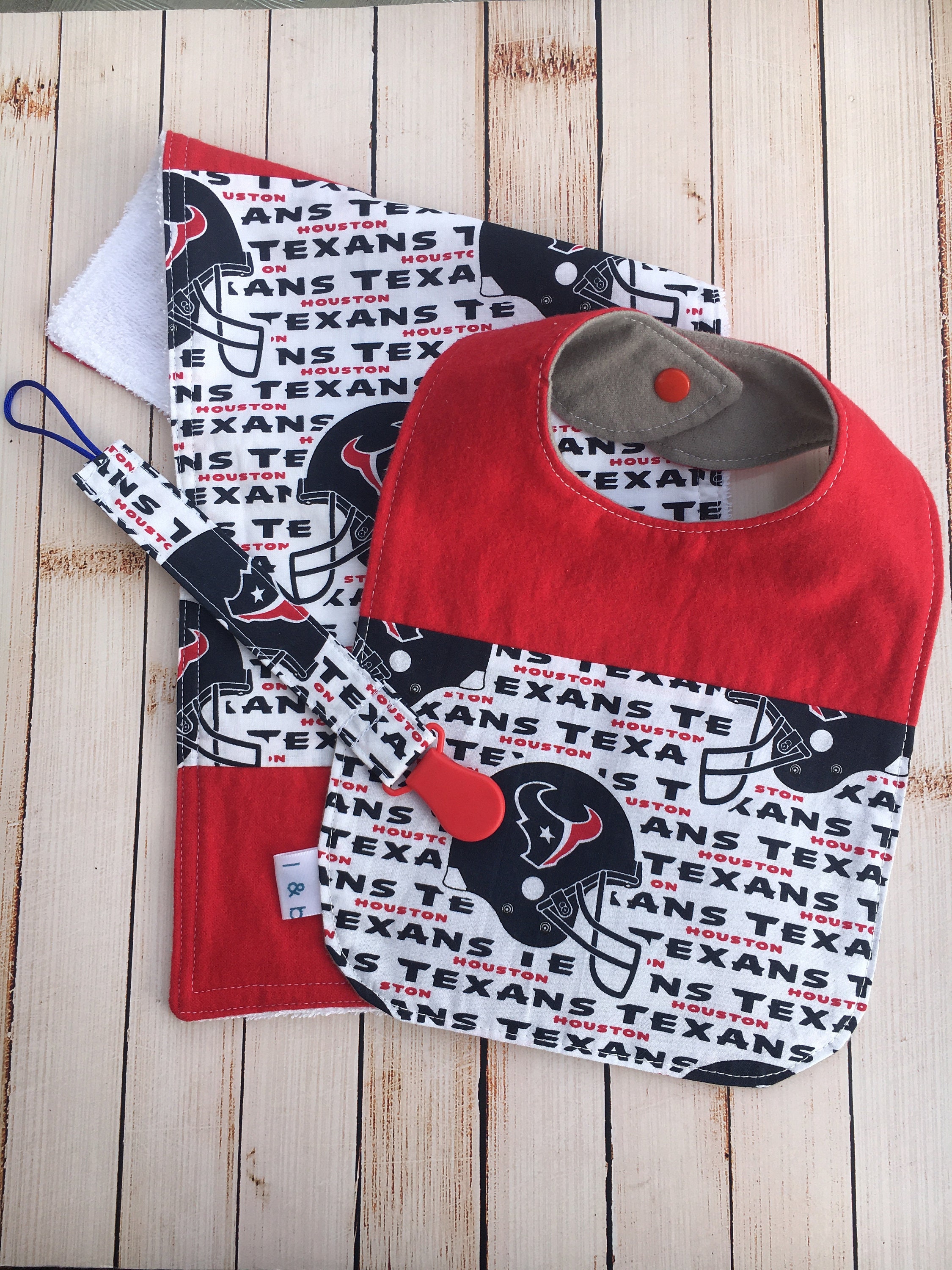 Bib and Burp Cloth Gift Set Custom Fabric Baby Gift, Princess, New Mom