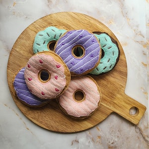 Pretend Donuts, Felt Donuts, Fake Donuts, Pretend Play Donuts, Pretend Food, Felt Food, Play Kitchen Food, Learning Toy, Bakery Set