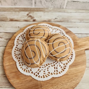 Cinnamon Rolls, Felt Cinnamon Rolls, Play Food, Felt Play Food, Play Kitchen, Pretend Play Food Set,  Preschool Toy, Felt Food set