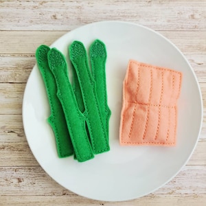 Felt Food Set, Felt Salmon Dinner, Felt Asparagus, Play Kitchen, Pretend Play Food, Play Set, Learning Toy, Toddler Gift, Preschool Toy