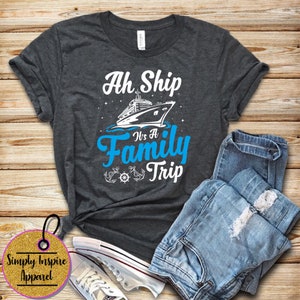 Familienshirts\ Ah Ship Its A Family Trip Familienurlaubsshirt\ Passendes Gruppen-Kreuzfahrtshirt\ Familienreise Shirt\ Cruise Anker T-Shirt
