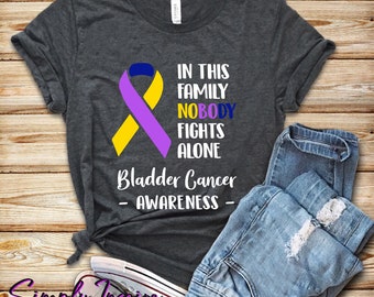 Chemise de sensibilisation au cancer - Cadeau de survivant - Dans cette famille, personne ne se bat seul - Bladder Cancer Warrior - T-shirt de soutien au cancer - Tee unisexe