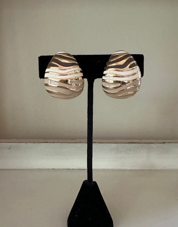 Joan Rivers Earrings