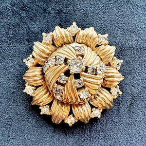 Jomaz Brooch - Etsy