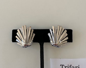 1960s Crown Trifari Modernist Earrings