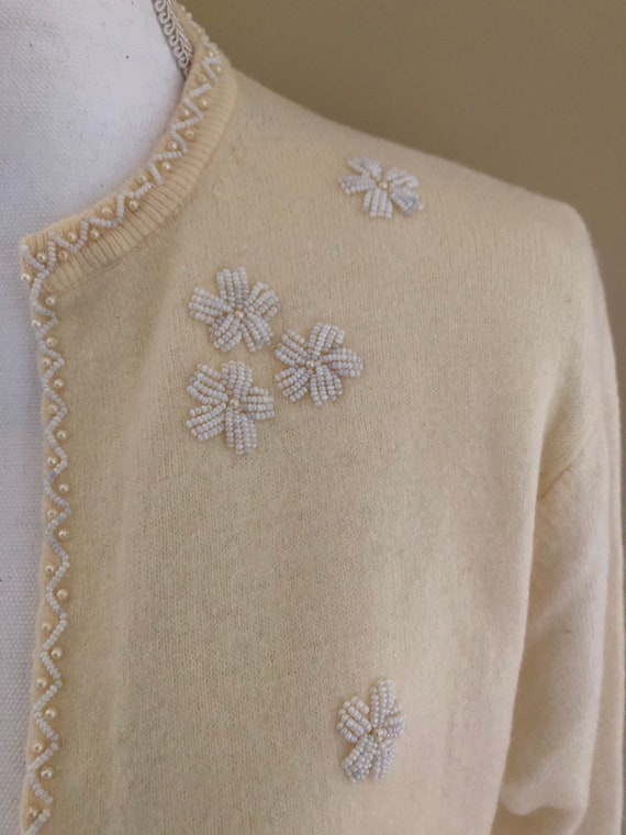 1950s Beaded Sweater - image 6