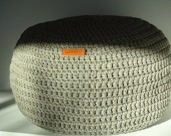 Pouf di cotone massiccio in macramè doppio corda imbottito / pouf scandinavo / pouf all'uncinetto / pouf di colore grigio / pouf nursery / pouf per bambini