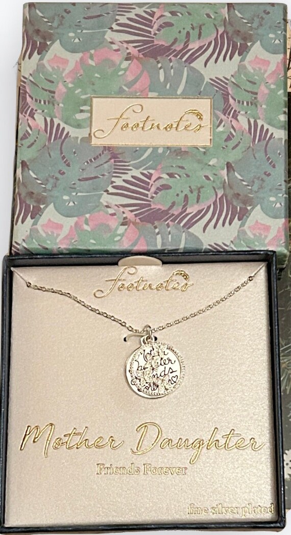 Footnotes friendship necklace best sale