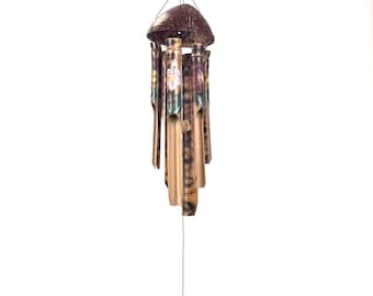Natural Bamboo Coconut Wind Chime – Hand Painted 80cm Garden Ornament Flower Design