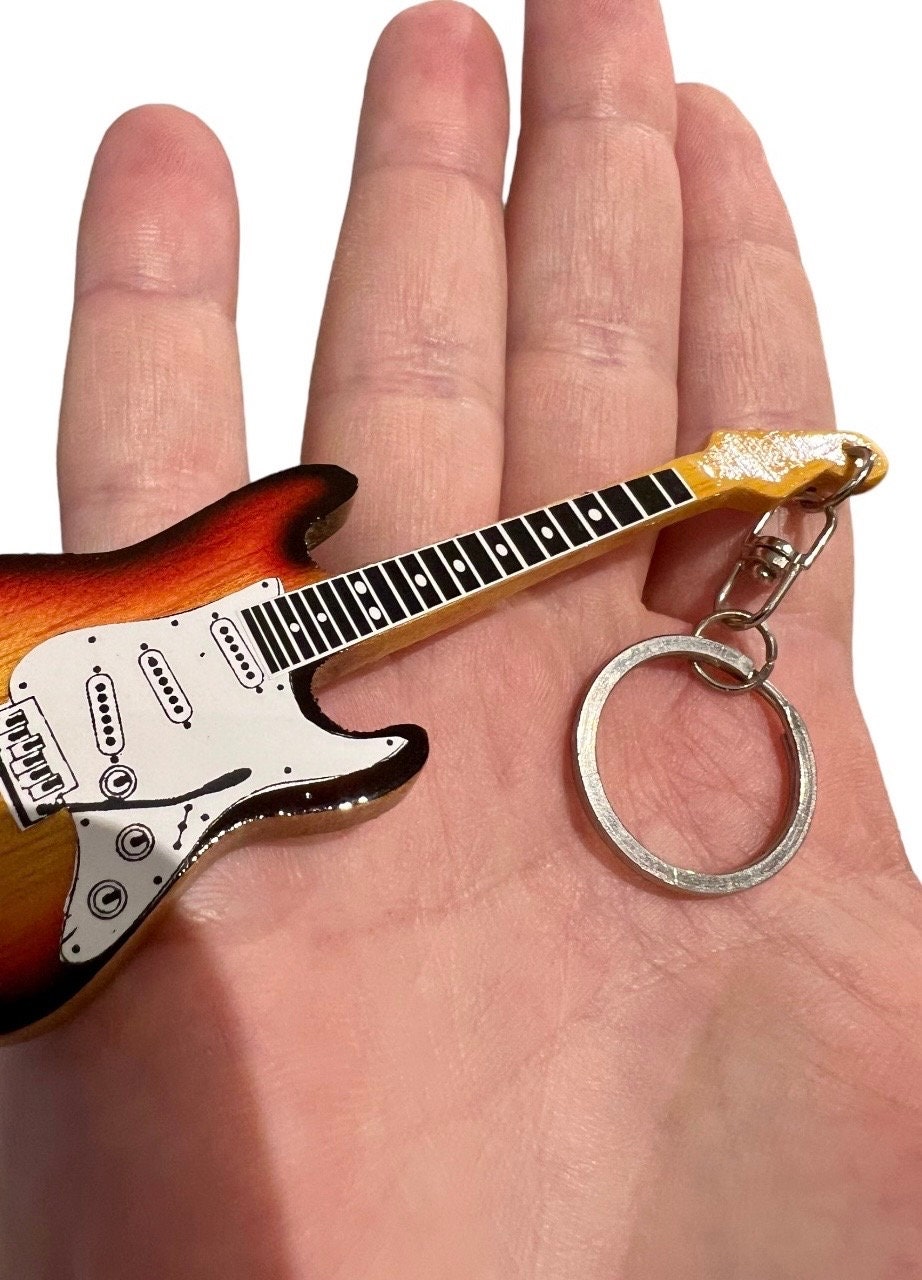 Personalized Name Handmade Mini Acoustic & Electric Guitar Keyring, Wooden Guitar Shape Keychain, Gift for Music Lover, Guitarist Gifts, Gift for Him/Her
