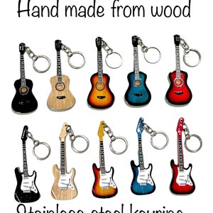 Mini Acoustic & Electric 10 cm Gitarre Schlüsselring Designs aus Holz handgefertigte Musikgeschenk Schlüsselkette Schlüsselring Schlüsselbund elektrische 5 Farben