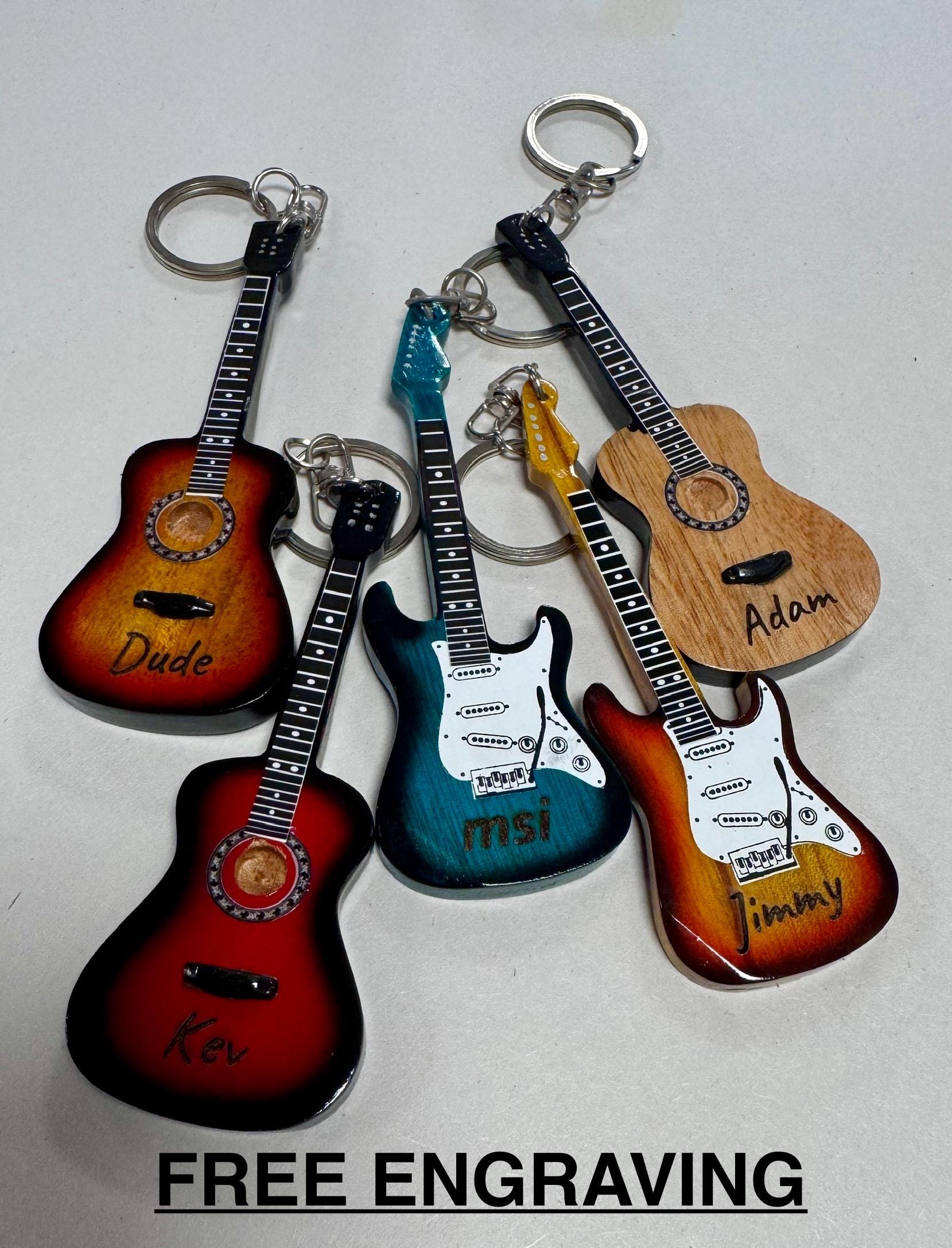 Llavero De Madera Guitarra Española - Réplica Miniatura Homenaje A Paco De Lucía, Regalo Para Guitarristas Y Amantes Del Flamenco