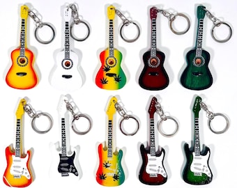 Llavero de guitarra de madera hecho a mano: acústica o eléctrica, regalo para amantes de la música.