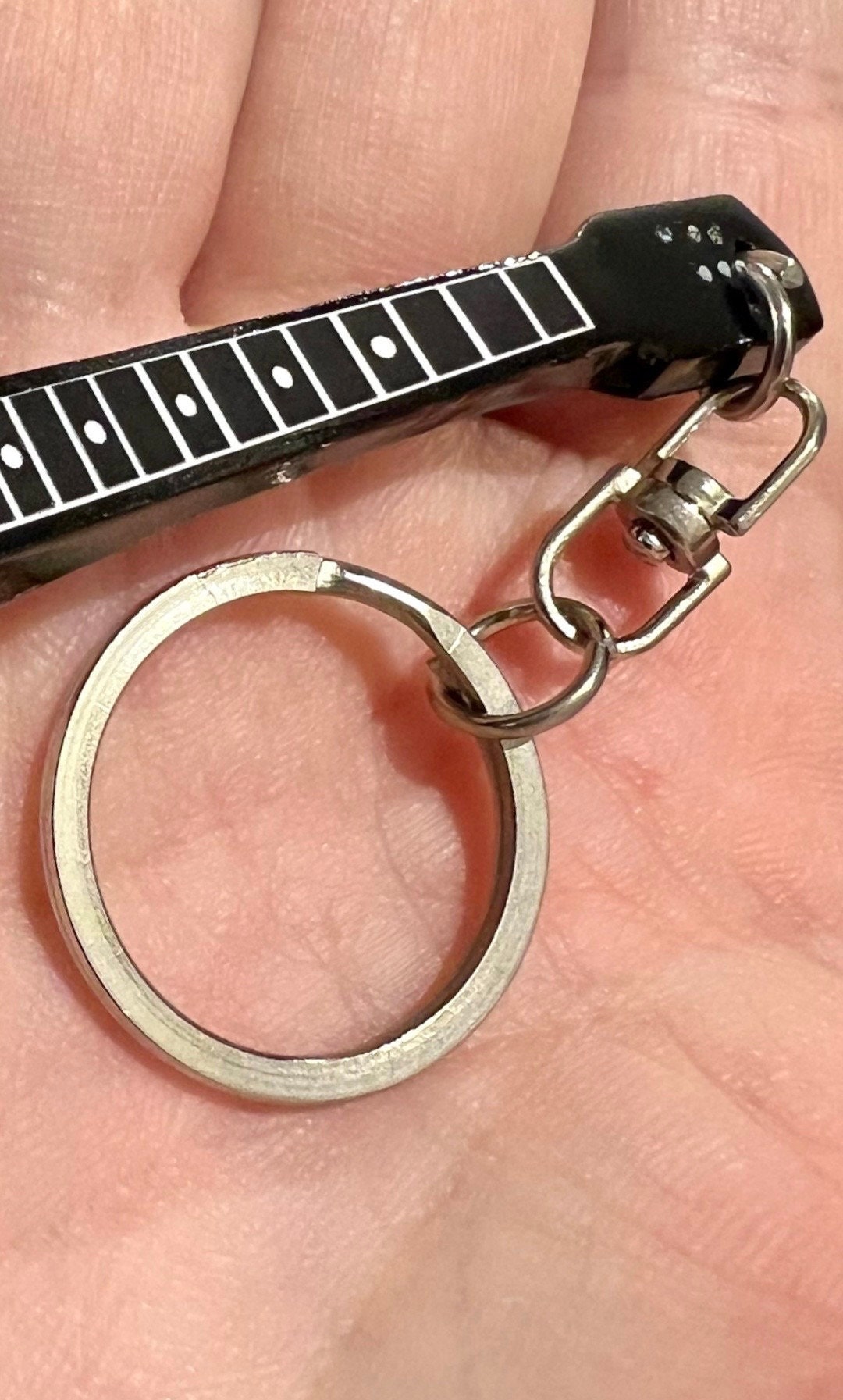 Personalized Name Handmade Mini Acoustic & Electric Guitar Keyring, Wooden Guitar Shape Keychain, Gift for Music Lover, Guitarist Gifts, Gift for Him/Her