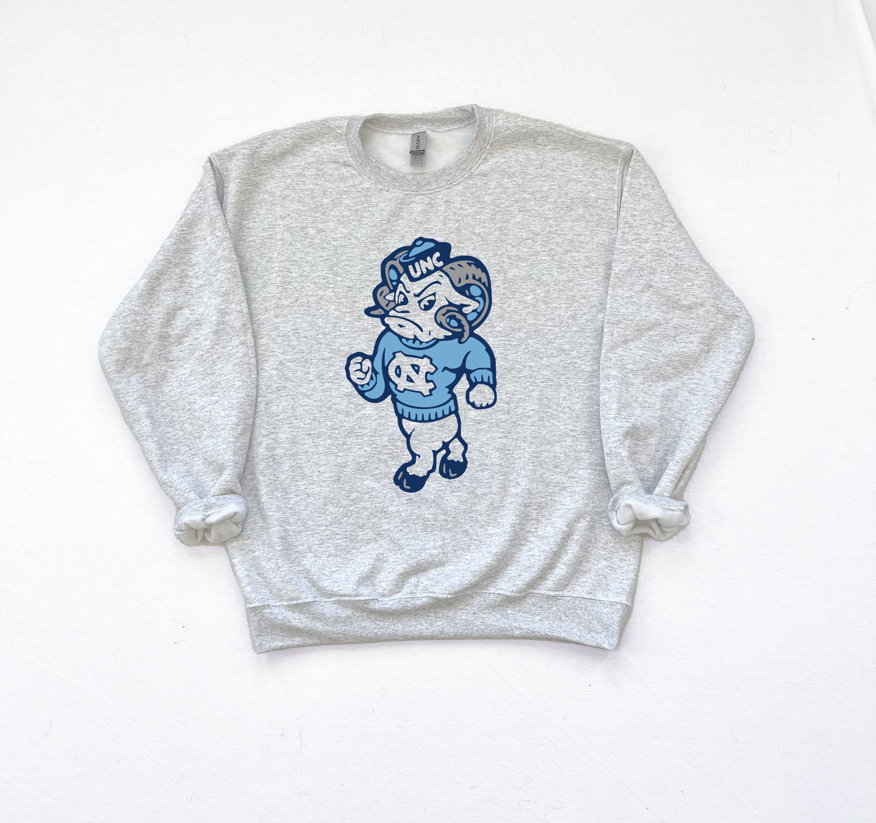 Unc white online sweatshirt