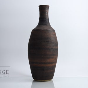 Maggie White Studio Pottery Vase, Hand Thrown Pottery.