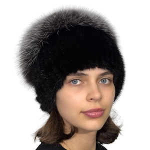 Mink Hat - Women&#39;s Fox Fur Hat Style Beanie