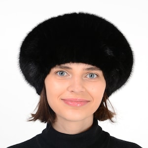 Women&#39;s Mink Fur Beret - Russian Fur Hat