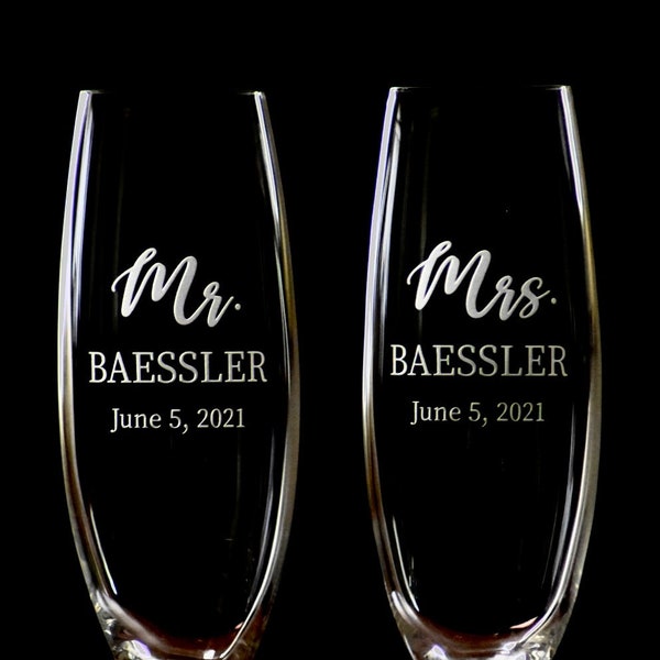 Personalized Lenox Wedding Toasting Flutes Set of TWO, Engagement Gift for the couple, Wedding Gift, Couples Gift