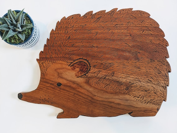 Hedgehog decor, wooden cutting board, unique housewarming gift, Charcuterie tray, handcrafted cutting board, animal lover kitchen gift,