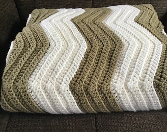 Large 7.5 x 4 foot Crochet Blanket - Chevron