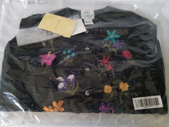 Quacker Factory Shirt & Pants Set Black with Flor… - image 2