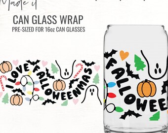 Könnte beinhalten: Ein digitaler Download für eine 473 ml Dosen-Glasverpackung mit einem Halloween-Design mit Fledermäusen, Kürbissen, Zuckerstangen, Geistern und dem Text "I love Fall-oweenmas".