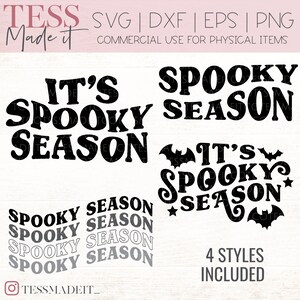 Puede incluir: Cuatro estilos diferentes de texto "Es la temporada de Halloween" en negro. El texto está en una variedad de fuentes y estilos, incluyendo un efecto de capas con un degradado de gris. El texto está sobre un fondo blanco.