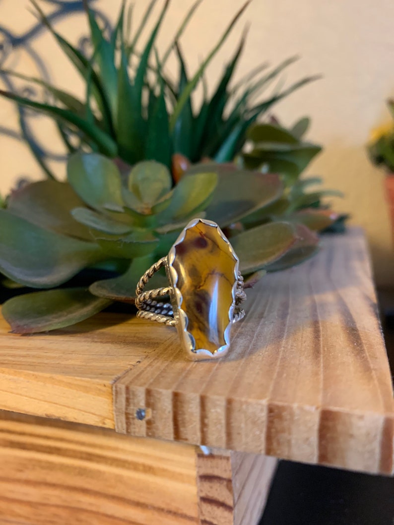 Mookaite jasper coffin shaped statement ring
