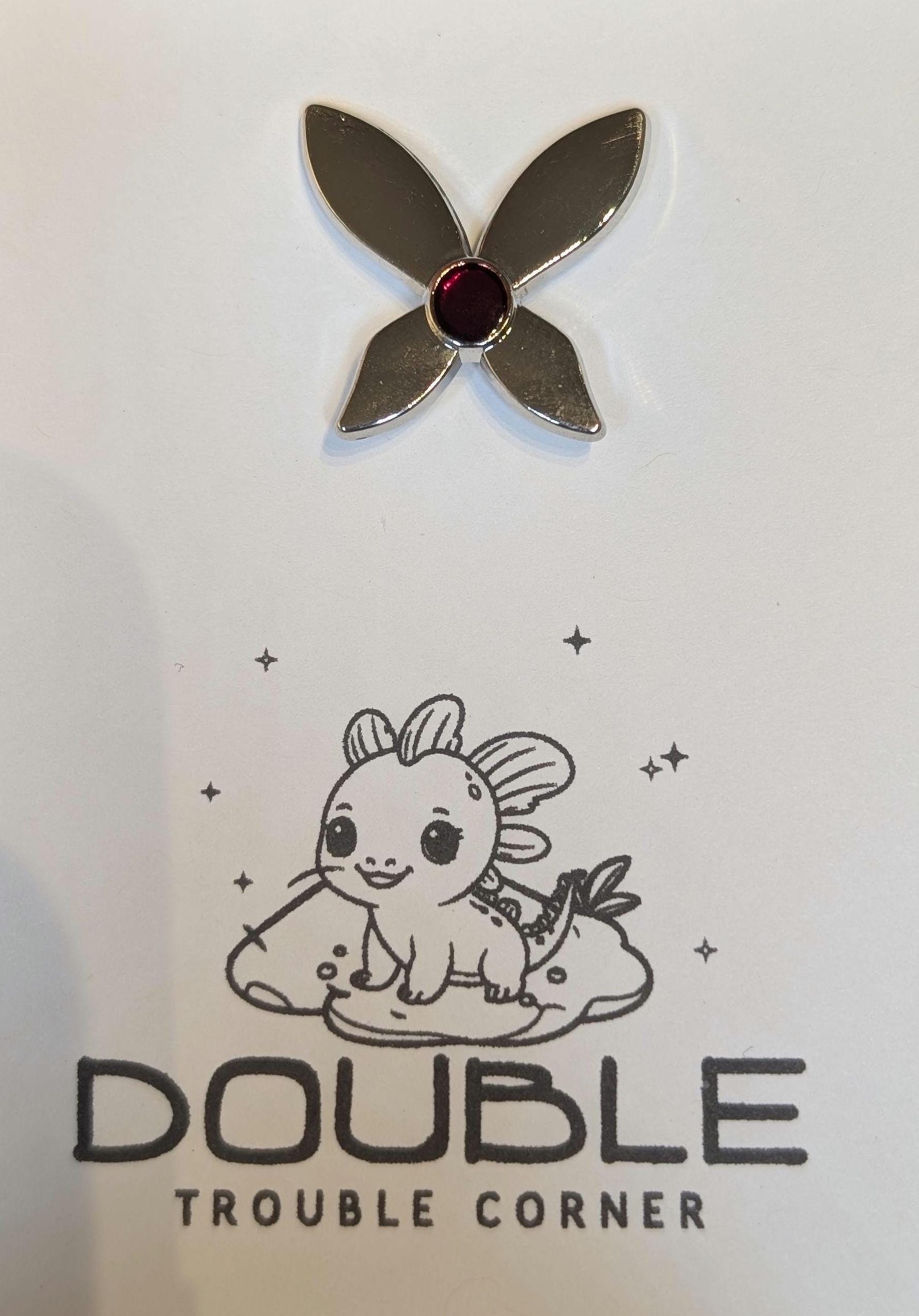 Moth☆Puck’nBitcheⓢ専用 Hawk-moth Inspired Brooch - Etsy