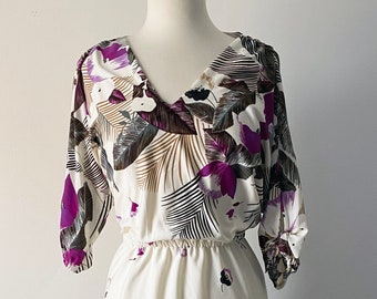 Carol Vintage 70s Day Dress • 1970s Midi Dress in Cream with Floral Print, Size Large