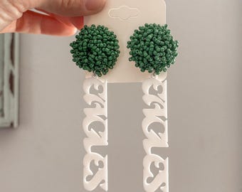 Eagles Game Day-hangoorbellen: groene kralen, witte acrylletters