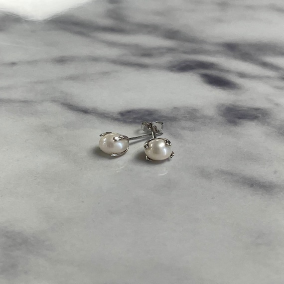 Buy Akoya Cultured Pearl Stud Earrings 4mm 10K White Gold Pearl