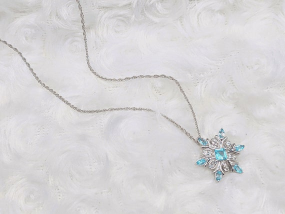 Topaz snowflake necklace deals