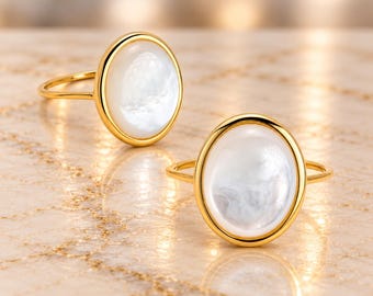 Large Oval Pearl Statement Ring, 18K Gold Vermeil Sterling Silver, Mother of Pearl Ring, Bold Cocktail Ring, Vintage Inspired Jewelry