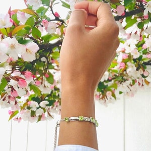 Sterling Silver Peridot Bolo Bracelet – Hypoallergenic, Durable Adjustable Gemstone Bracelet – Elegant August Birthstone Gift For Her