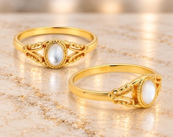 Vintage Pearl Ring, Oval Pearl Gold Ring, Victorian Inspired Ring, Ornate Pearl Ring, Antique Style Jewelry, Elegant Gift for Her