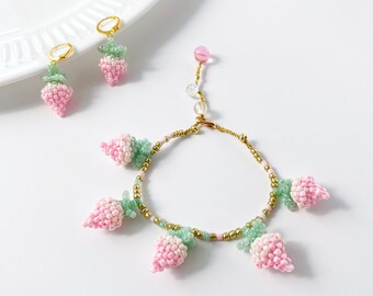 Handmade beaded crochet pink white gradient strawberry bracelet & earrings | Beaded fruit jewelry |  Strawberry bracelet | Beaded Earrings