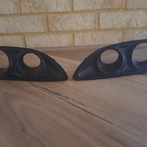 3D Printed Mazda RX-7 Combo light ducts