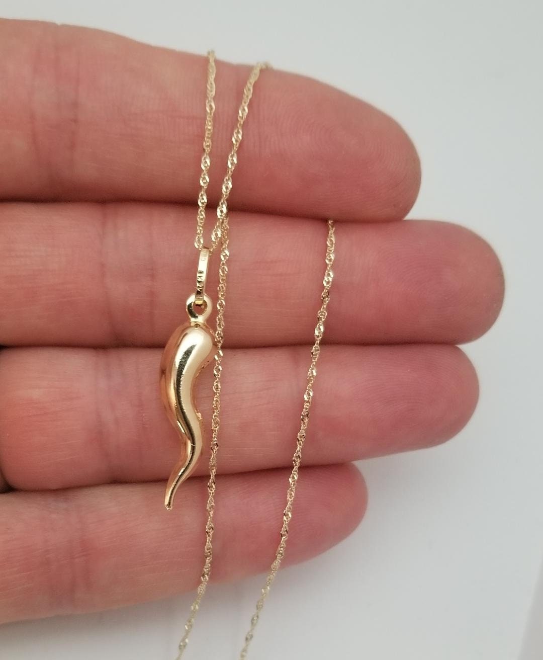 Cornicello Italian Horn Pendant Necklace 14K Solid Gold Good Luck Charm  Necklace | eBay