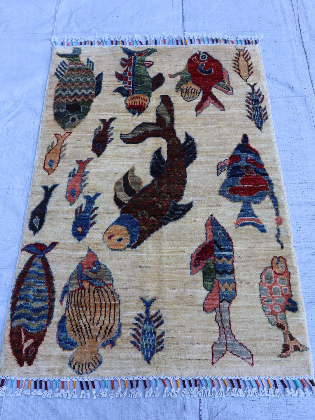3x4 Fish Ivory Colorful Fine Quality 100% Soft Wool Hand Knotted Rug ...