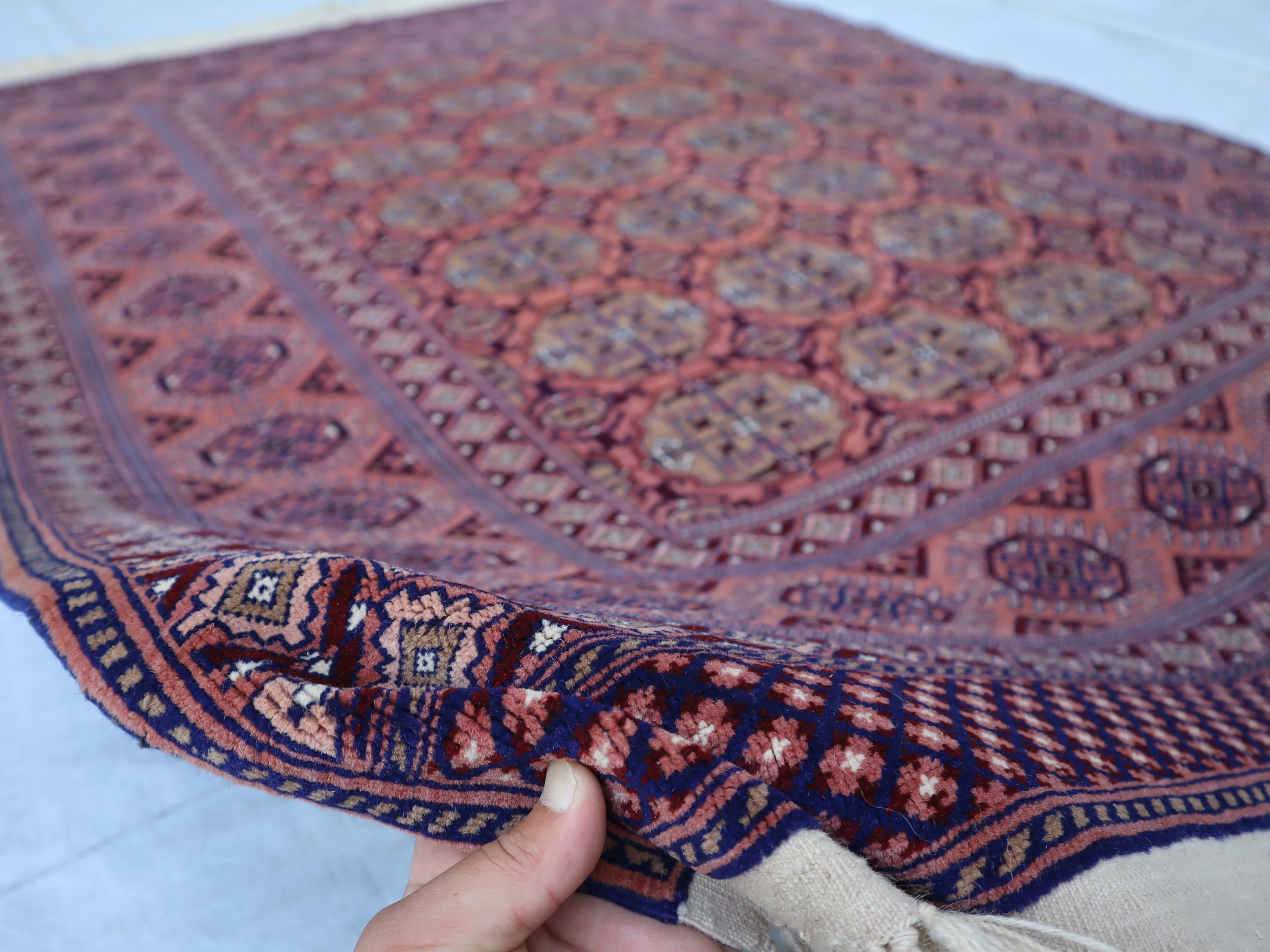 【値下げ依頼】ヴィンテージラグ　トライバルラグ　アフガンラグ　トルクメン アフガニスタン ヴィンテージラグ オールド手織り絨毯