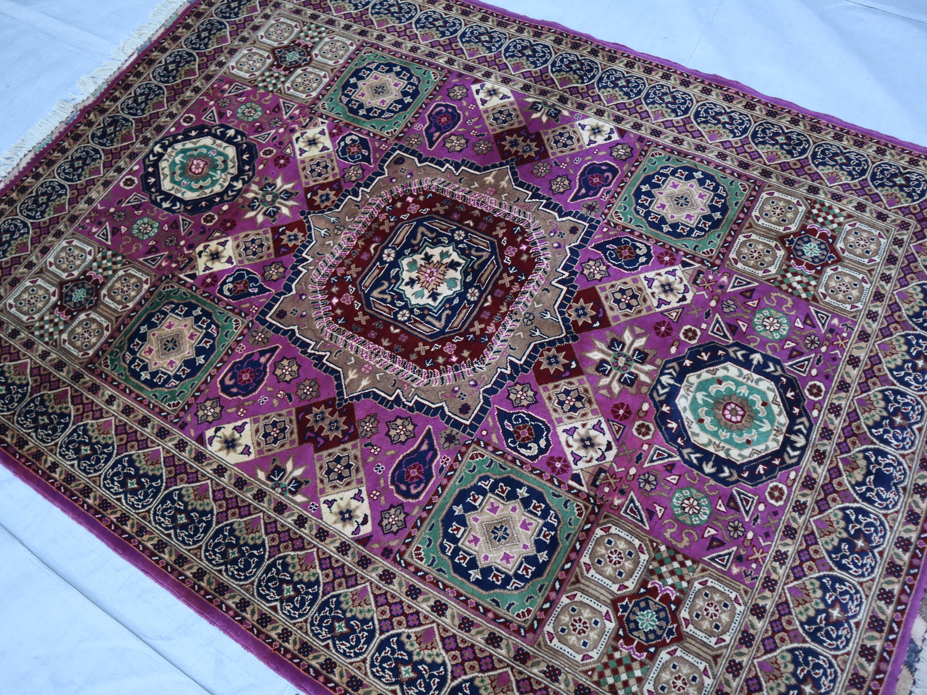 4x6 部族の紫色のマムルーク絨毯、アフガニスタンの手作りのピンクの