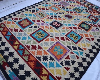 Large Turkish Kilim Rug 6.8x10 ft, Vintage Wool Rug, Beige colorful Handmade Boho Carpet, Ethnic Wool Area Rug, Rustic Living Room Decor,