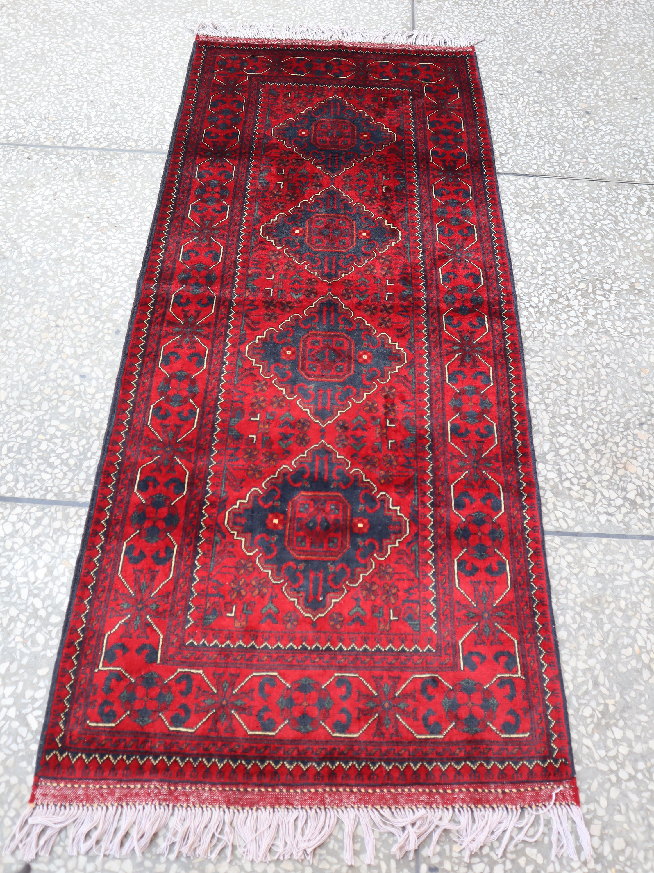 2x6 レッド アフガニスタン ボハラ ランナー ラグ、ハンドメイドの