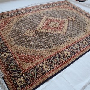 Persian carpet 7x10 ft