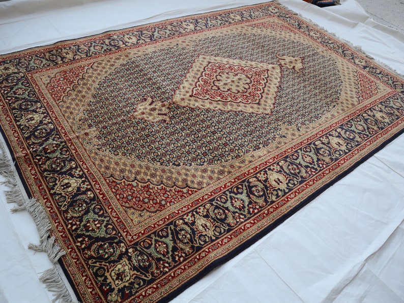 Persian carpet 7x10 ft